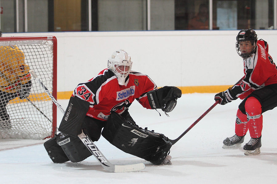 22.1.2012 -  (Ässät B-KalPa B)