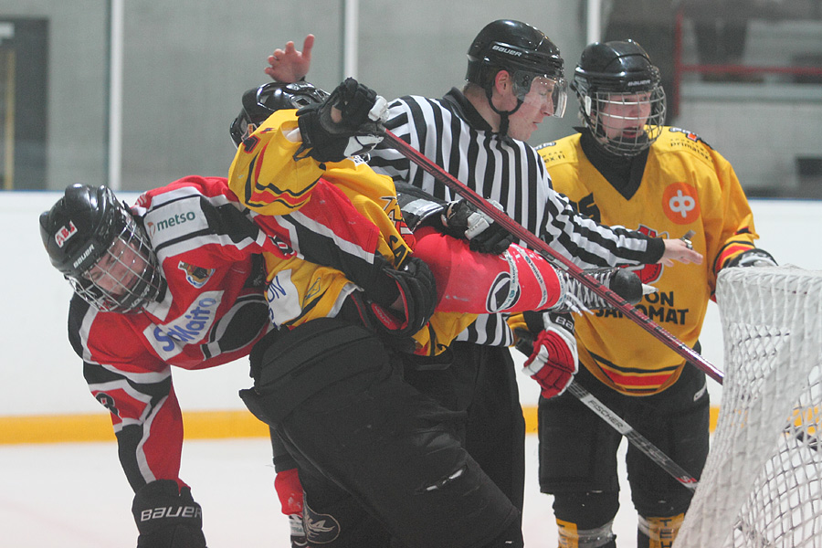 22.1.2012 -  (Ässät B-KalPa B)