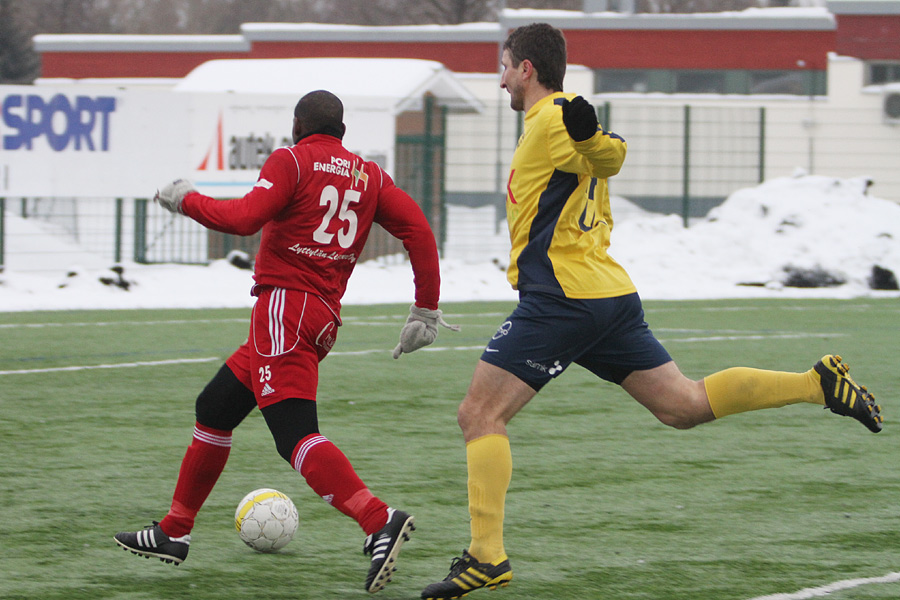 11.2.2012 - (FC Jazz-Pallo-Iirot)