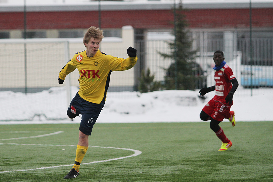 11.2.2012 - (FC Jazz-Pallo-Iirot)