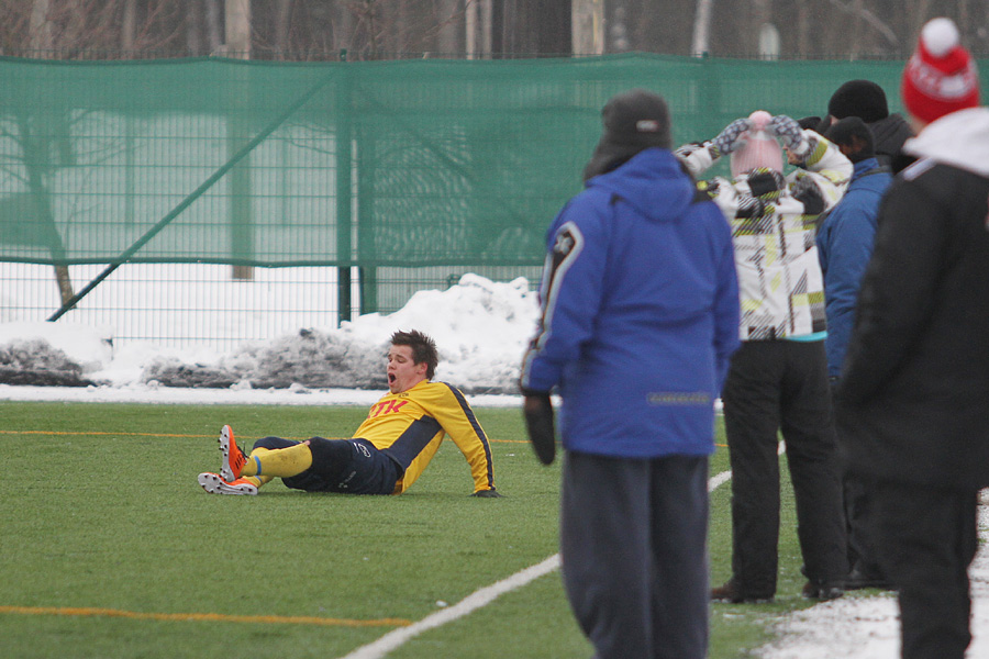 11.2.2012 - (FC Jazz-Pallo-Iirot)