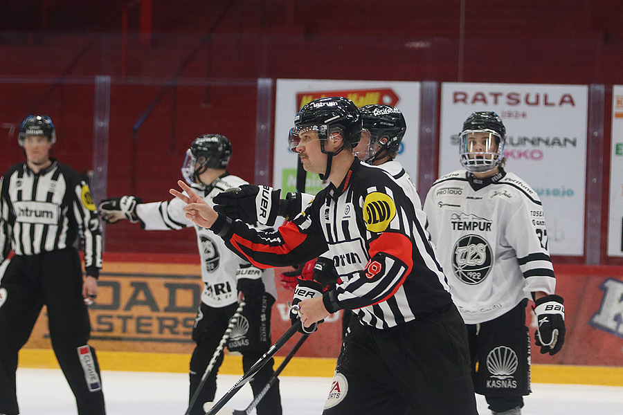 20.2.2021 - (Ässät-TPS)