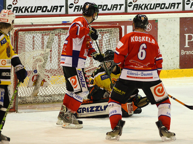 12.1.2010 - (Kärpät-UKP)