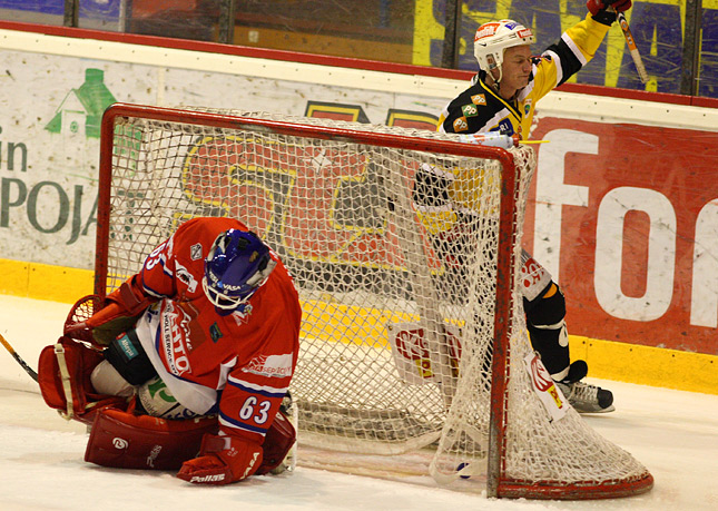 12.1.2010 - (Kärpät-UKP)