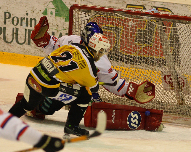 20.2.2010 - (Kärpät-UKP)