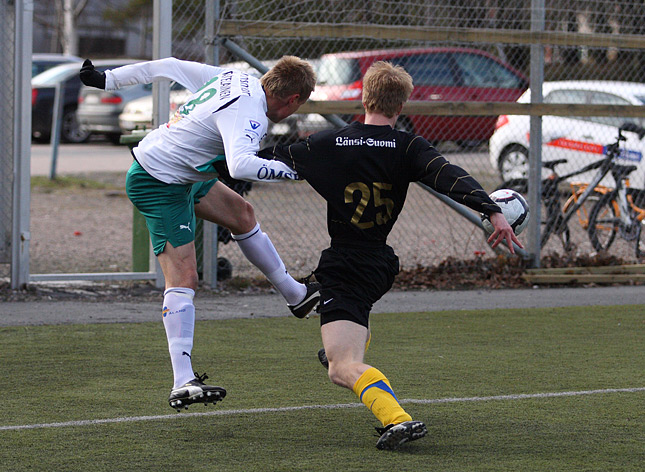 27.4.2010 - (Pallo-Iirot-IFK Mariehamn)