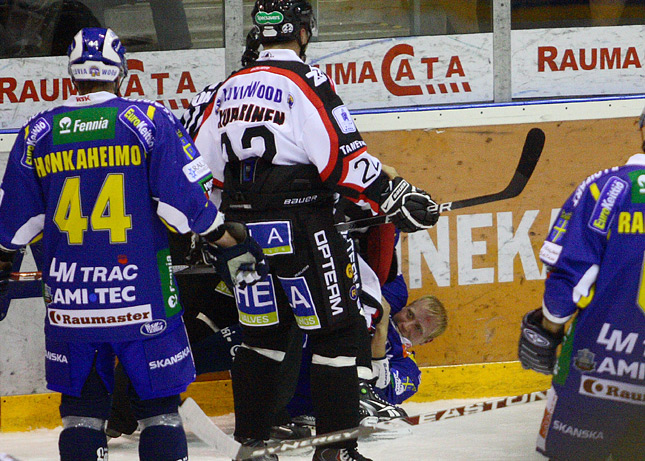 6.8.2010 - (Lukko-Ässät)