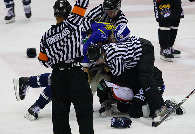 6.8.2010 - (Lukko-Ässät)