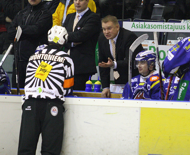 4.11.2010 - (Lukko-Kärpät)