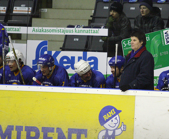 8.1.2011 - (Lukko Alumni-TPS Alumni)