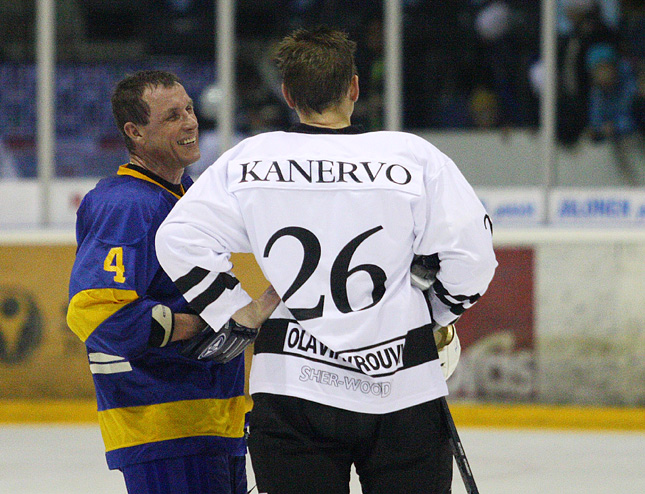 8.1.2011 - (Lukko Alumni-TPS Alumni)