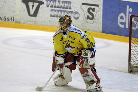 16.11.2004 - (Ässät-Lukko)