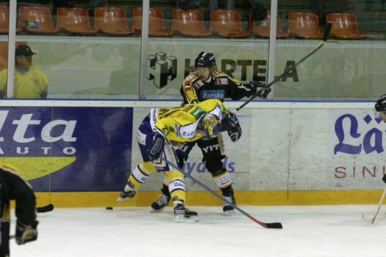 13.10.2004 - (Lukko-Kärpät)