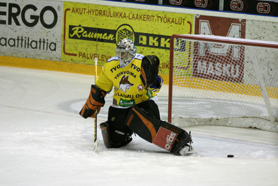 26.10.2004 - (Lukko-SaiPa)