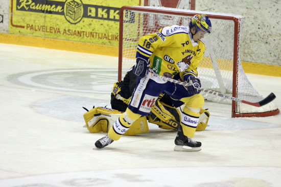 26.10.2004 - (Lukko-SaiPa)