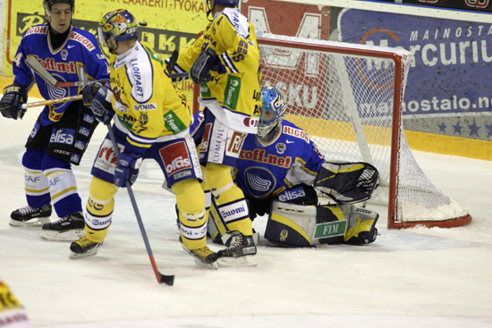 30.10.2004 - (Lukko-Blues)