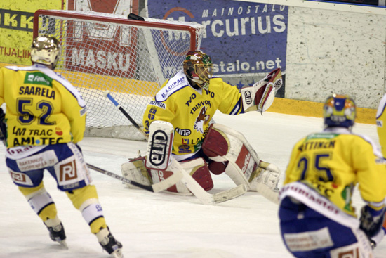 12.1.2005 - (Lukko-Tappara)