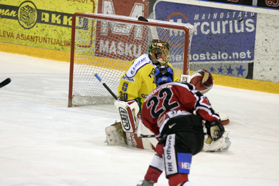 1.2.2005 - (Lukko-Ässät)