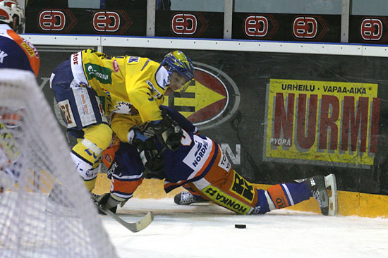 3.12.2005 - (Lukko-Tappara)