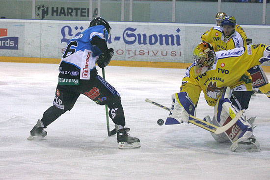 21.1.2006 - (Lukko-Pelicans)