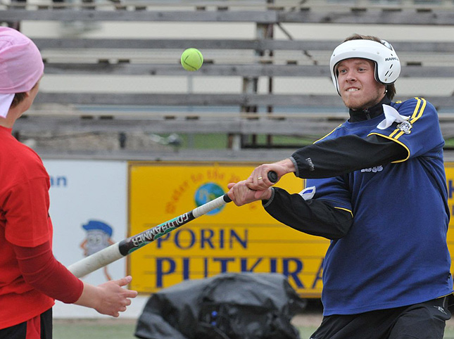 28.5.2011 - (Ässät-Lukko)