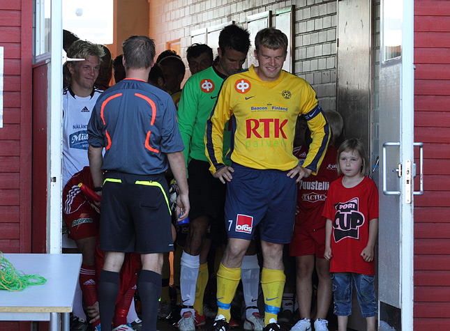 3.8.2011 - (FC Jazz-P-Iirot)