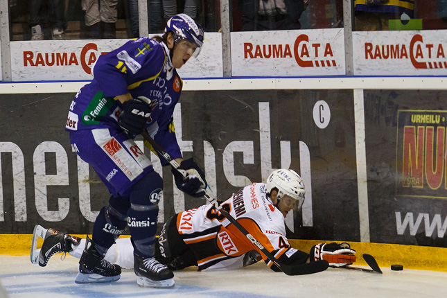 5.8.2011 - (Lukko-HPK)