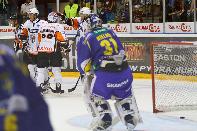 5.8.2011 - (Lukko-HPK)