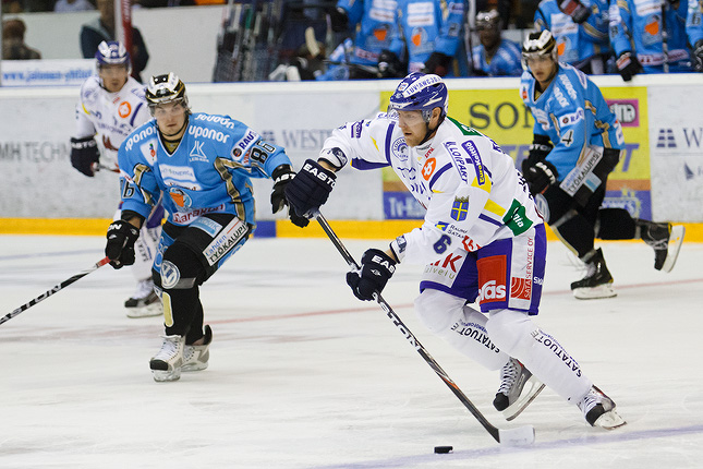 5.8.2011 - (Pelicans-Lukko)