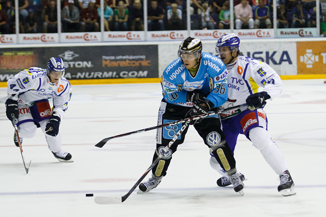 5.8.2011 - (Pelicans-Lukko)