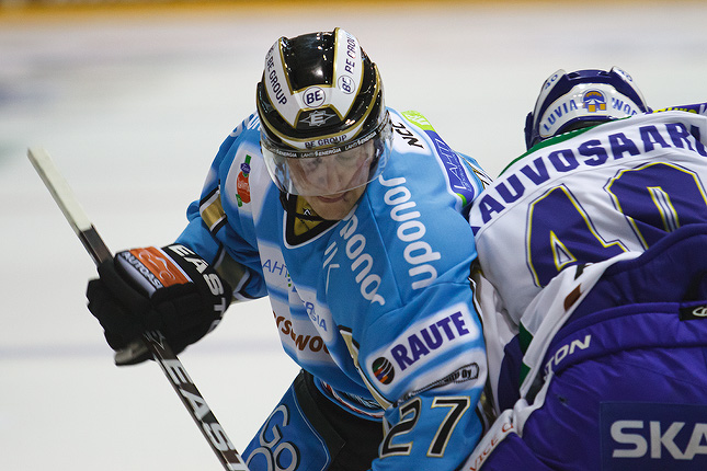 5.8.2011 - (Pelicans-Lukko)