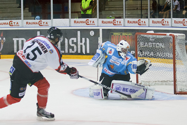 5.8.2011 - (Pelicans-Ässät)