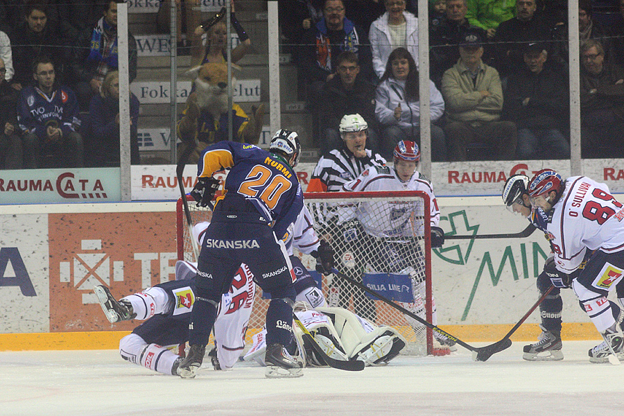 19.10.2012 - (Lukko-HIFK)