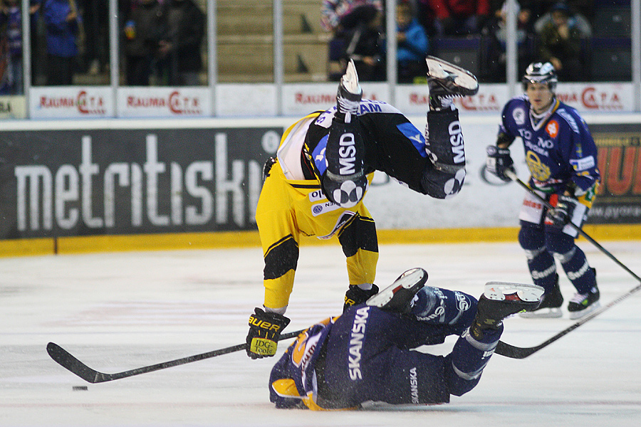 25.10.2012 - (Lukko-KalPa)