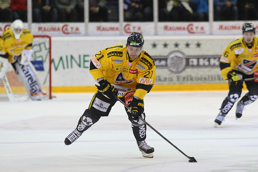 25.10.2012 - (Lukko-KalPa)
