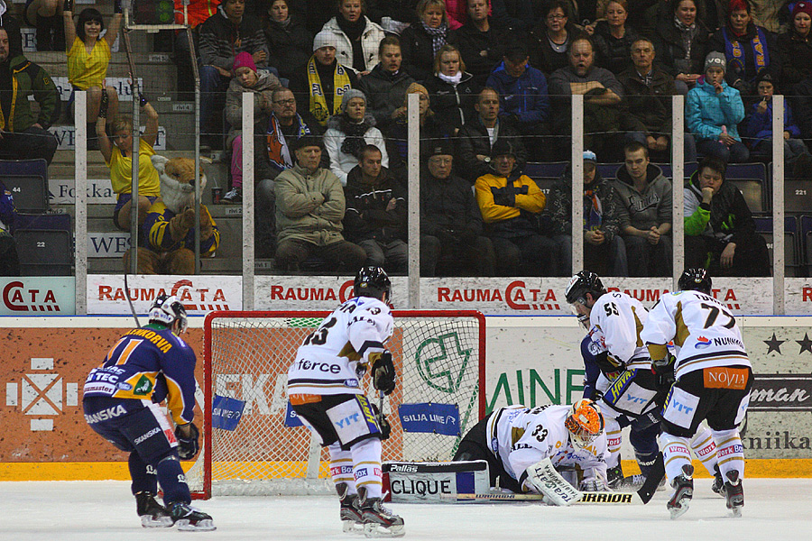 29.11.2012 - (Lukko-Kärpät)