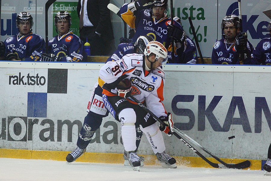 18.9.2012 - (Lukko-HPK)