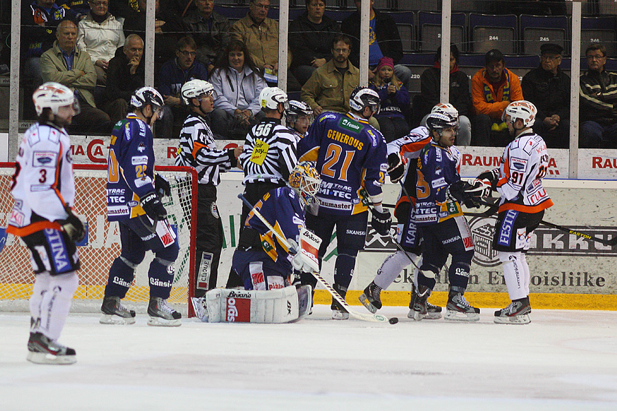 18.9.2012 - (Lukko-HPK)