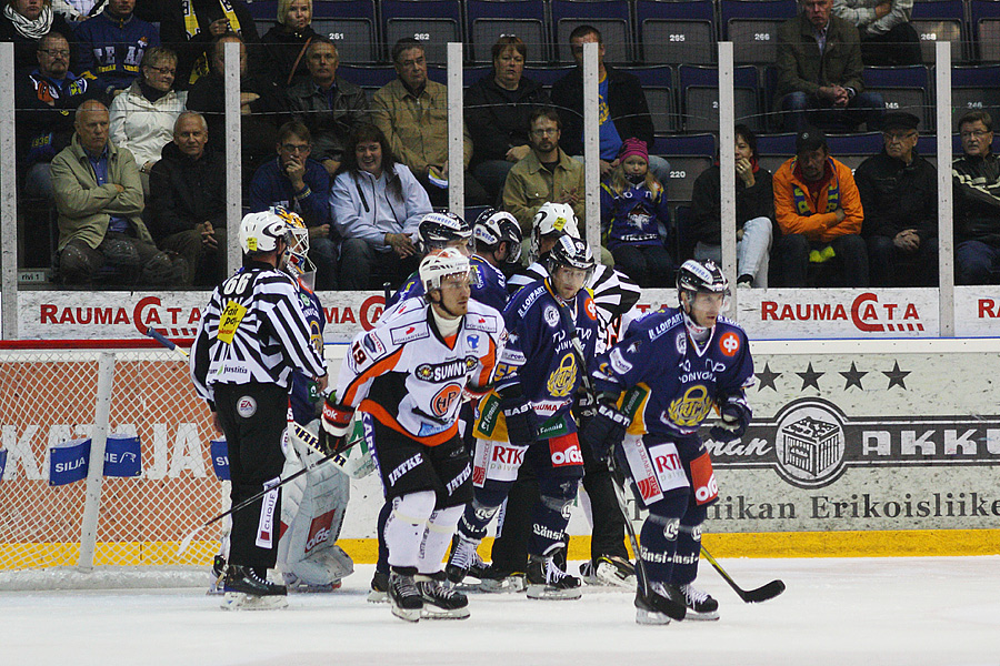 18.9.2012 - (Lukko-HPK)