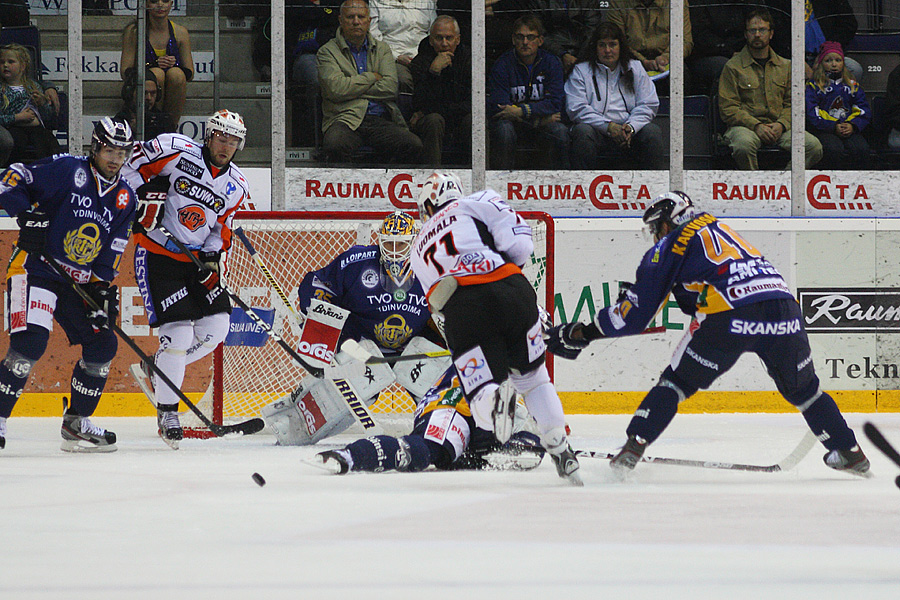 18.9.2012 - (Lukko-HPK)