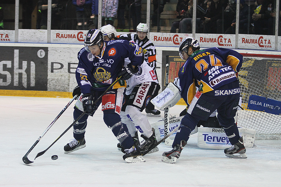 2.1.2013 - (Lukko-TPS)