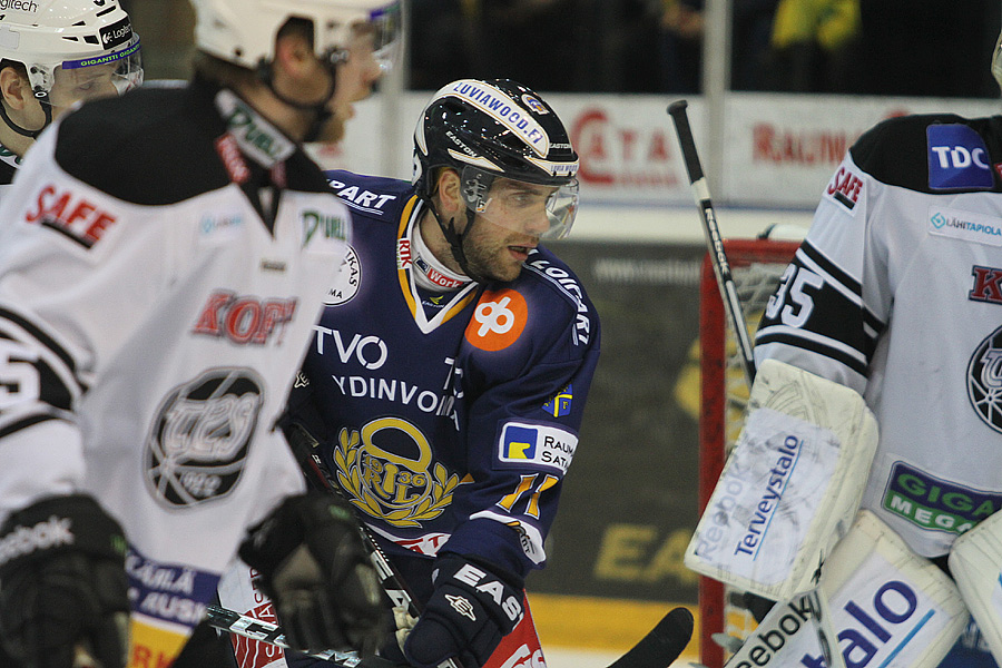 2.1.2013 - (Lukko-TPS)