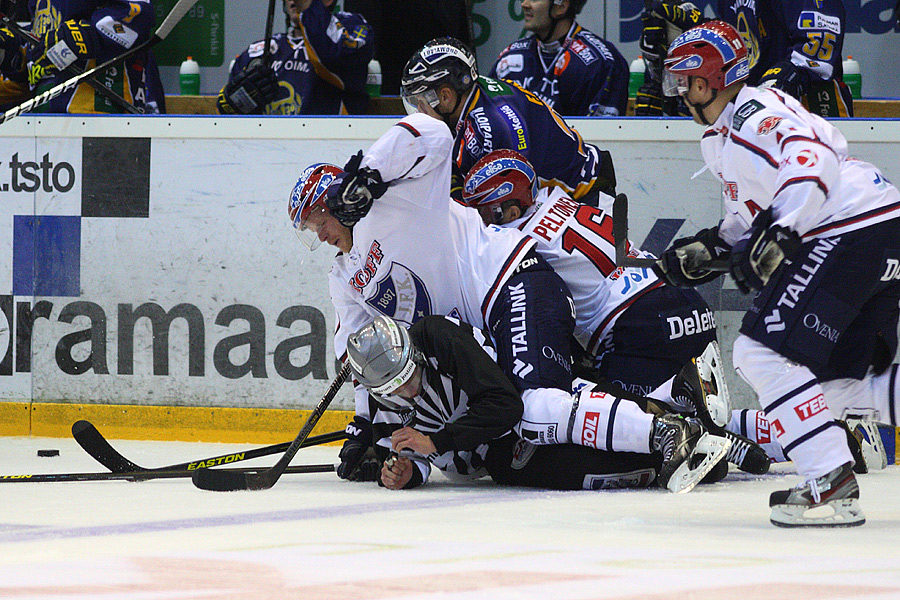 21.9.2013 - (Lukko-HIFK)