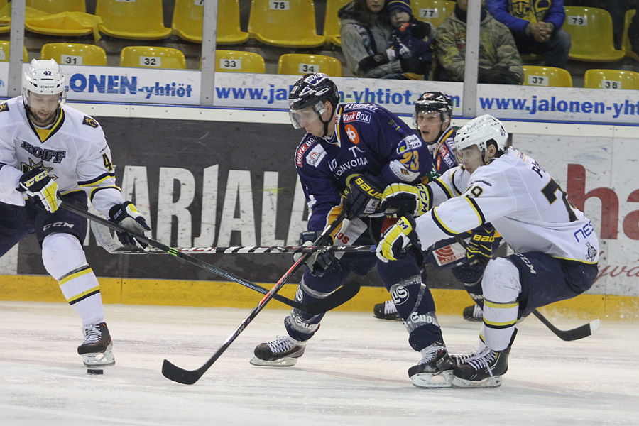 21.3.2014 - (Lukko-Blues)