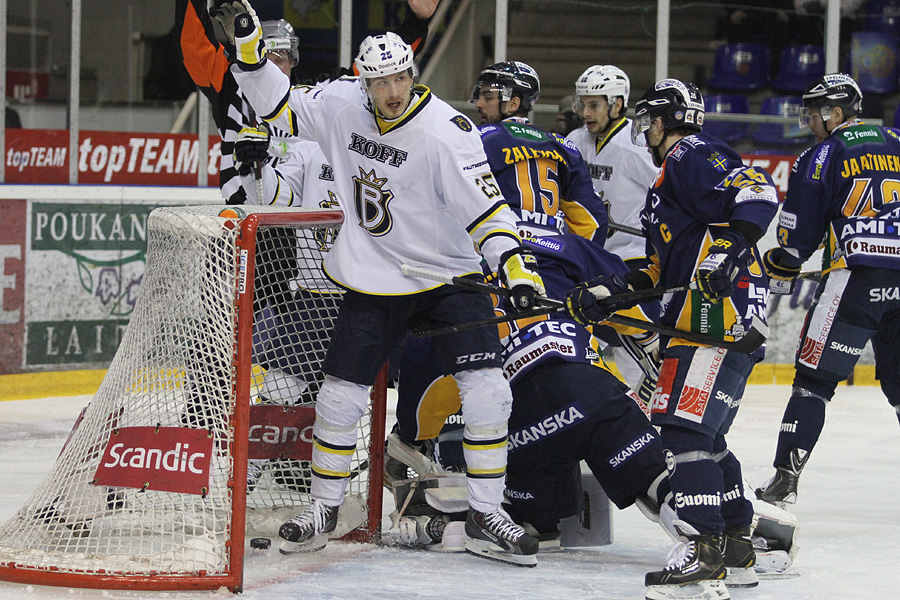 24.3.2014 - (Lukko-Blues)