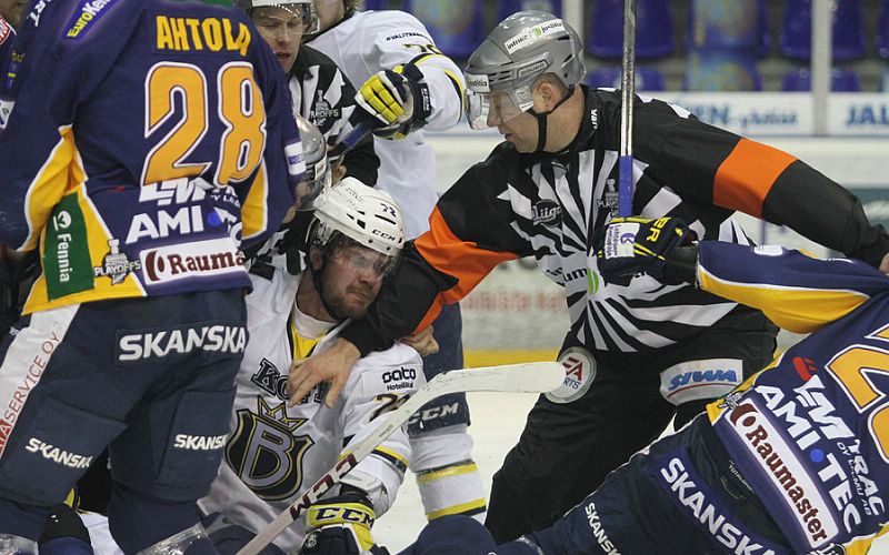 24.3.2014 - (Lukko-Blues)