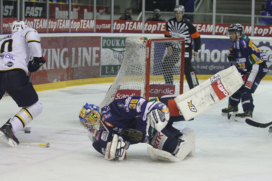 24.3.2014 - (Lukko-Blues)