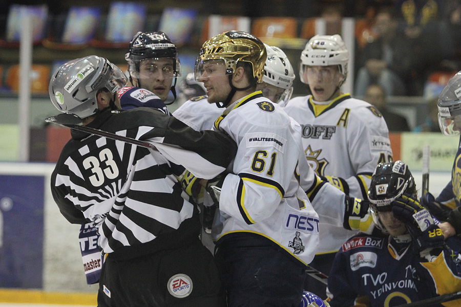 24.3.2014 - (Lukko-Blues)