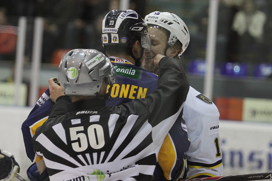 28.3.2014 - (Lukko-Blues)