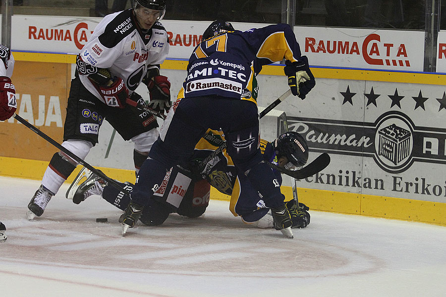 11.9.2014 - (Lukko-Ässät)